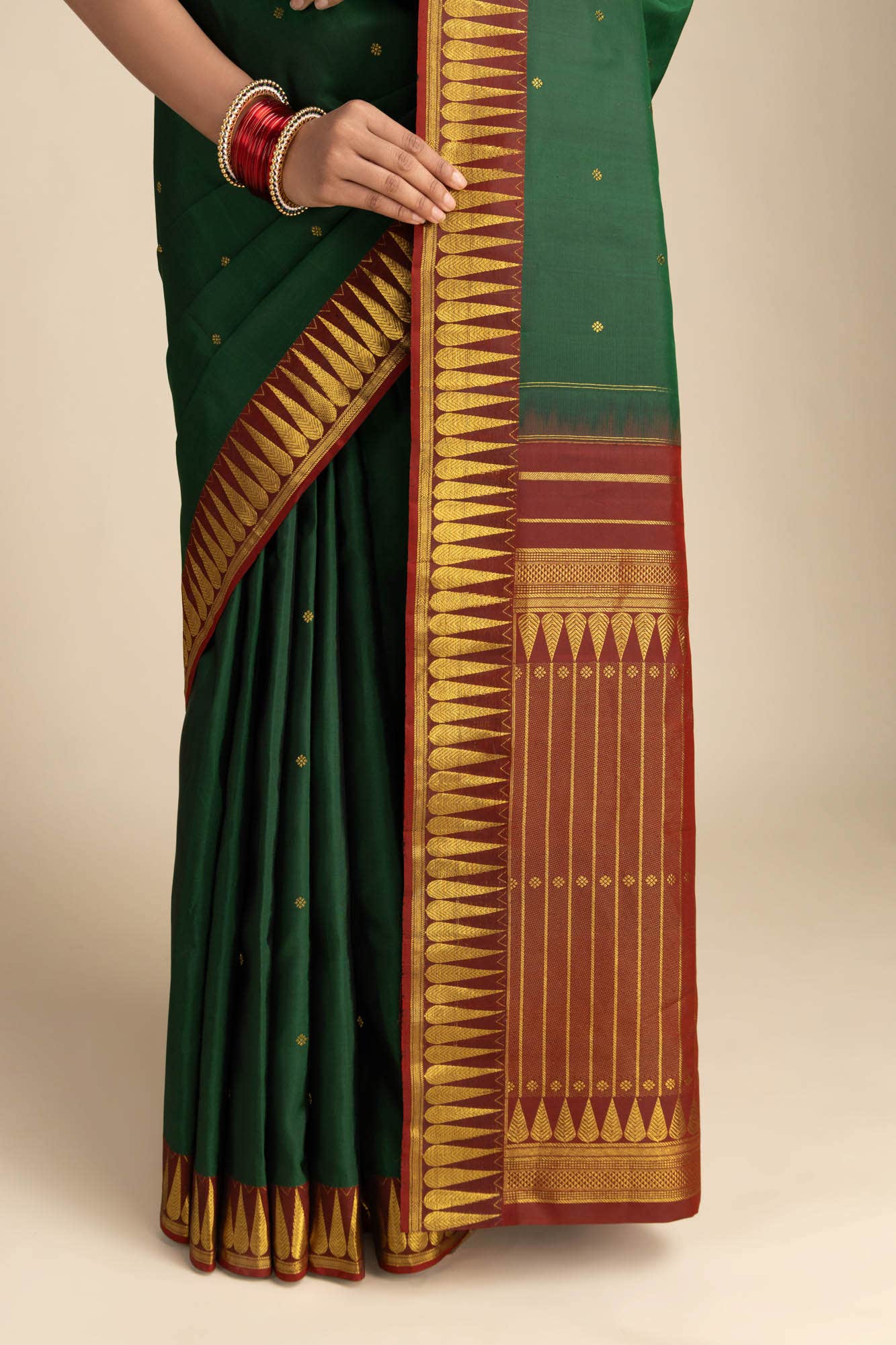 Amara-Green Kanchipuram Silk Saree - Image 3