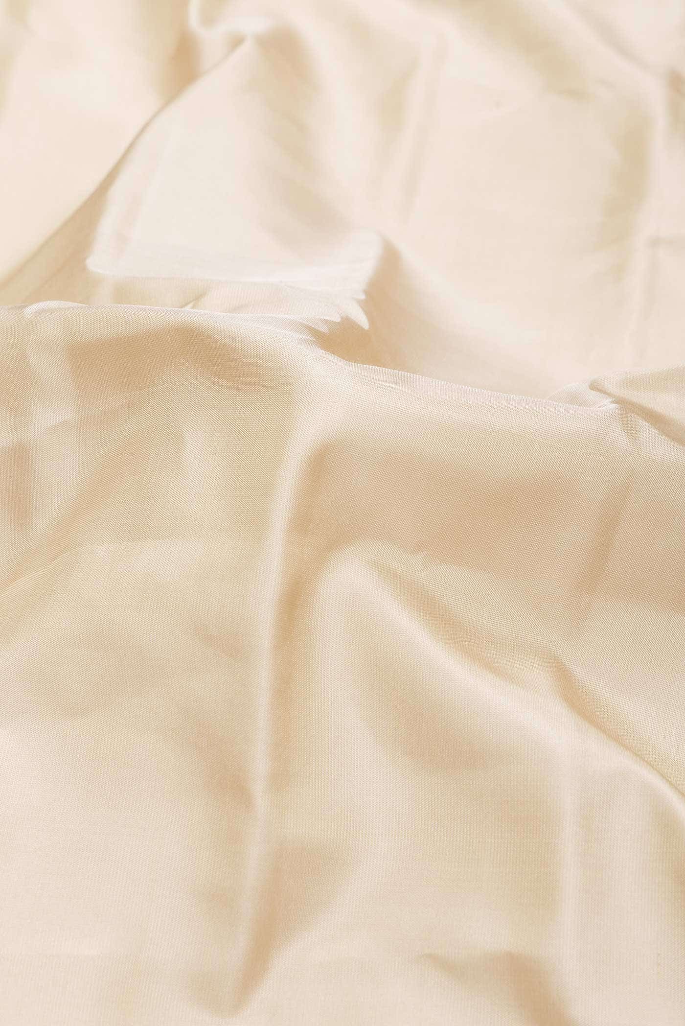 Beige Dual Tone Gadwal Silk Saree - Image 3