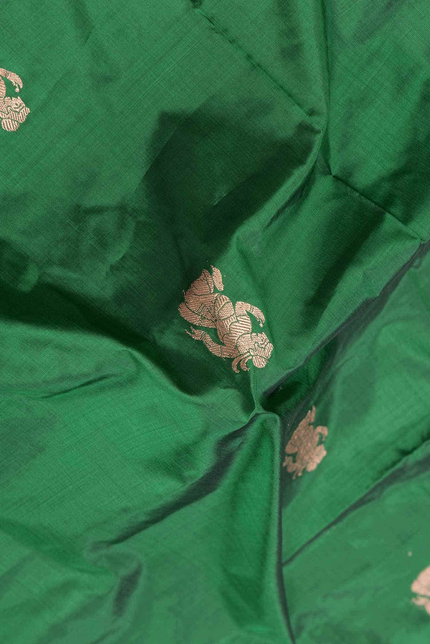 Bottle Green Dual Tone Banarasi Silk Saree - Image 3