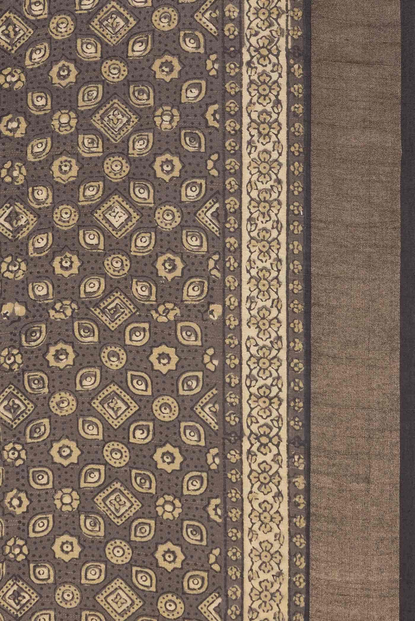 Brown Dual Tone Tussar Silk Saree - Image 3