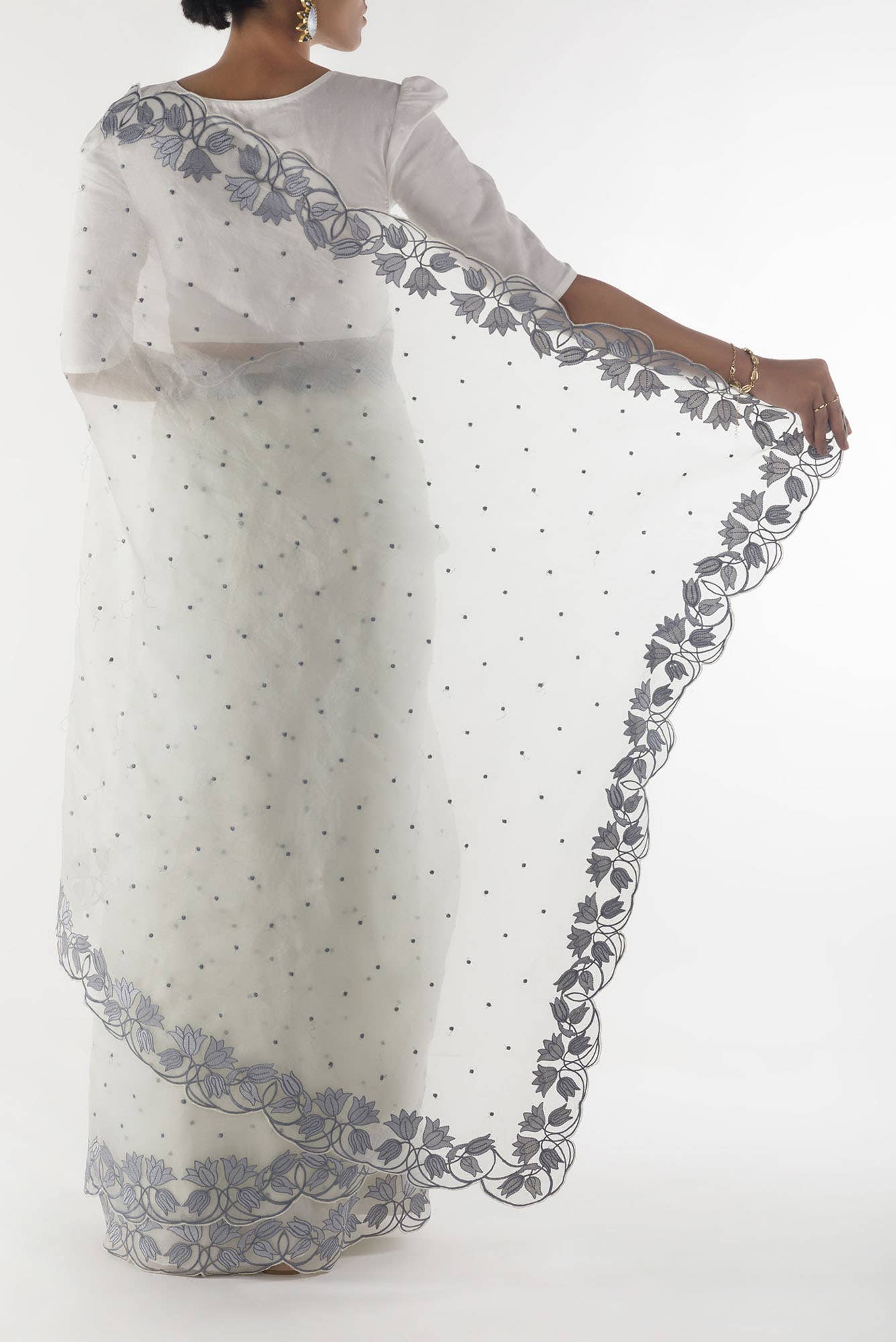 Piety of a Lili White floral design saree from Embroidered Romance Collection by Nalli - Image 4