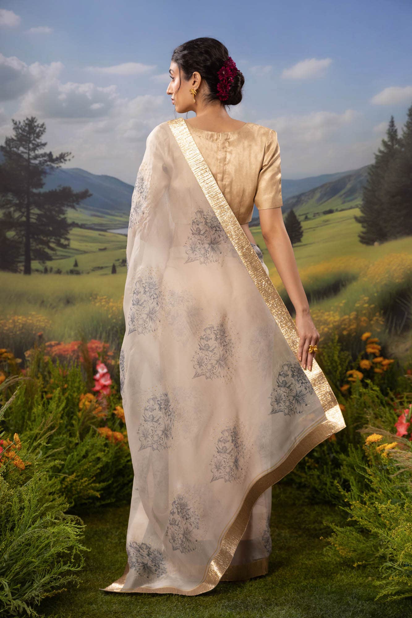 Etched in Gold-Off White Pure Organza Silk Saree - Image 4
