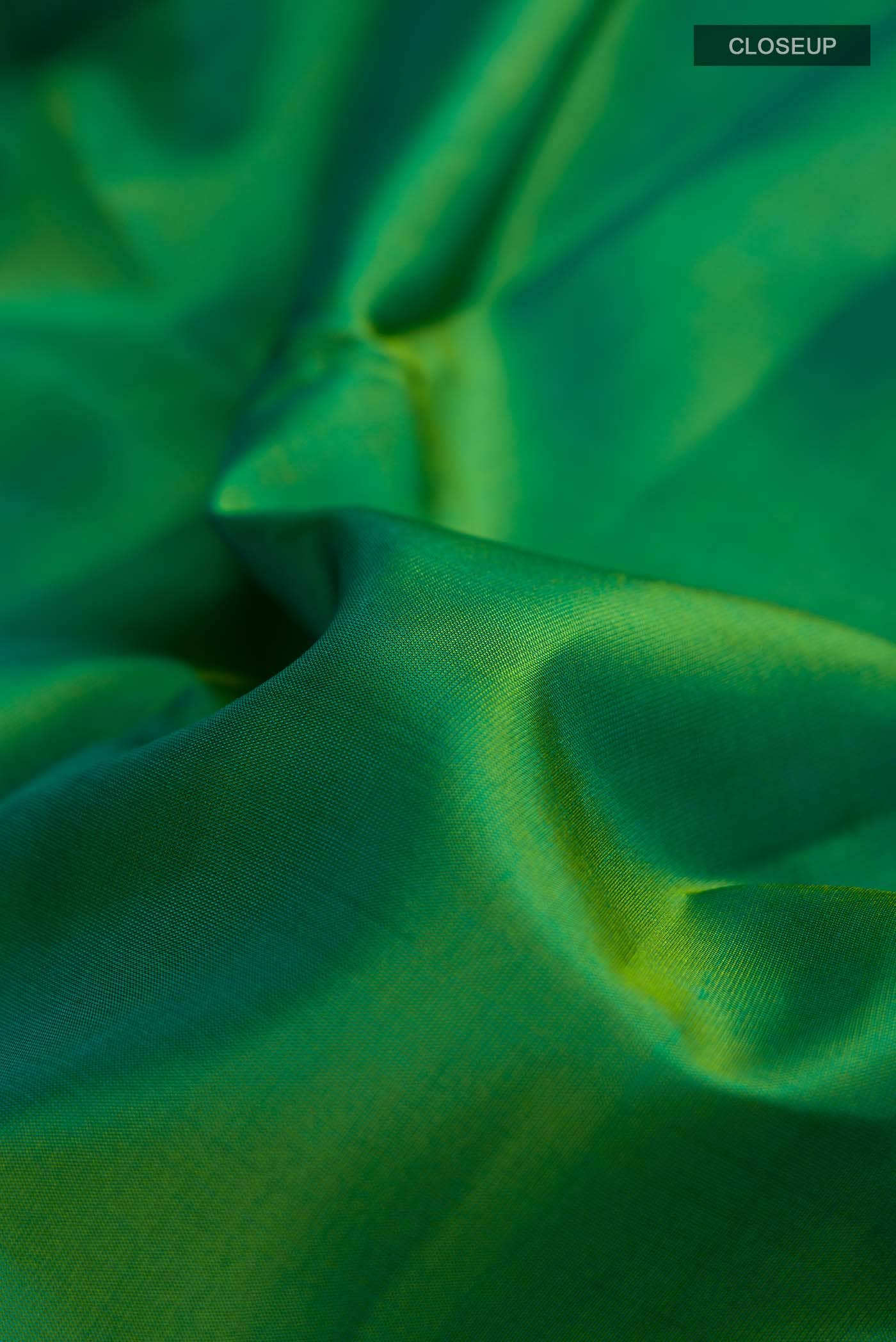 Green Kanchipuram Silk Saree - Image 3