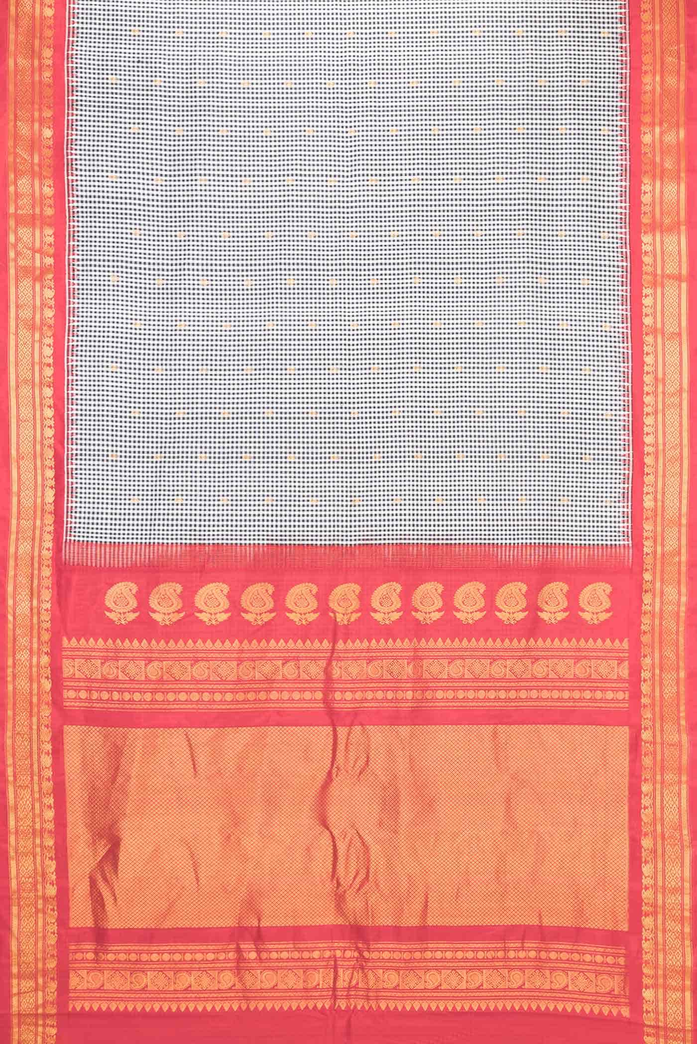 Off White and Black Dual Tone Gadwal Silk Saree - Image 4