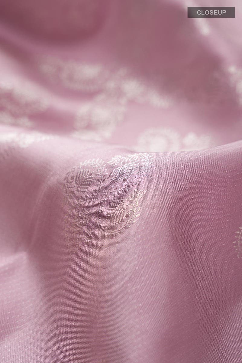 Thamarai-Pastel Pink Kanchipuram Silk Saree - Image 7